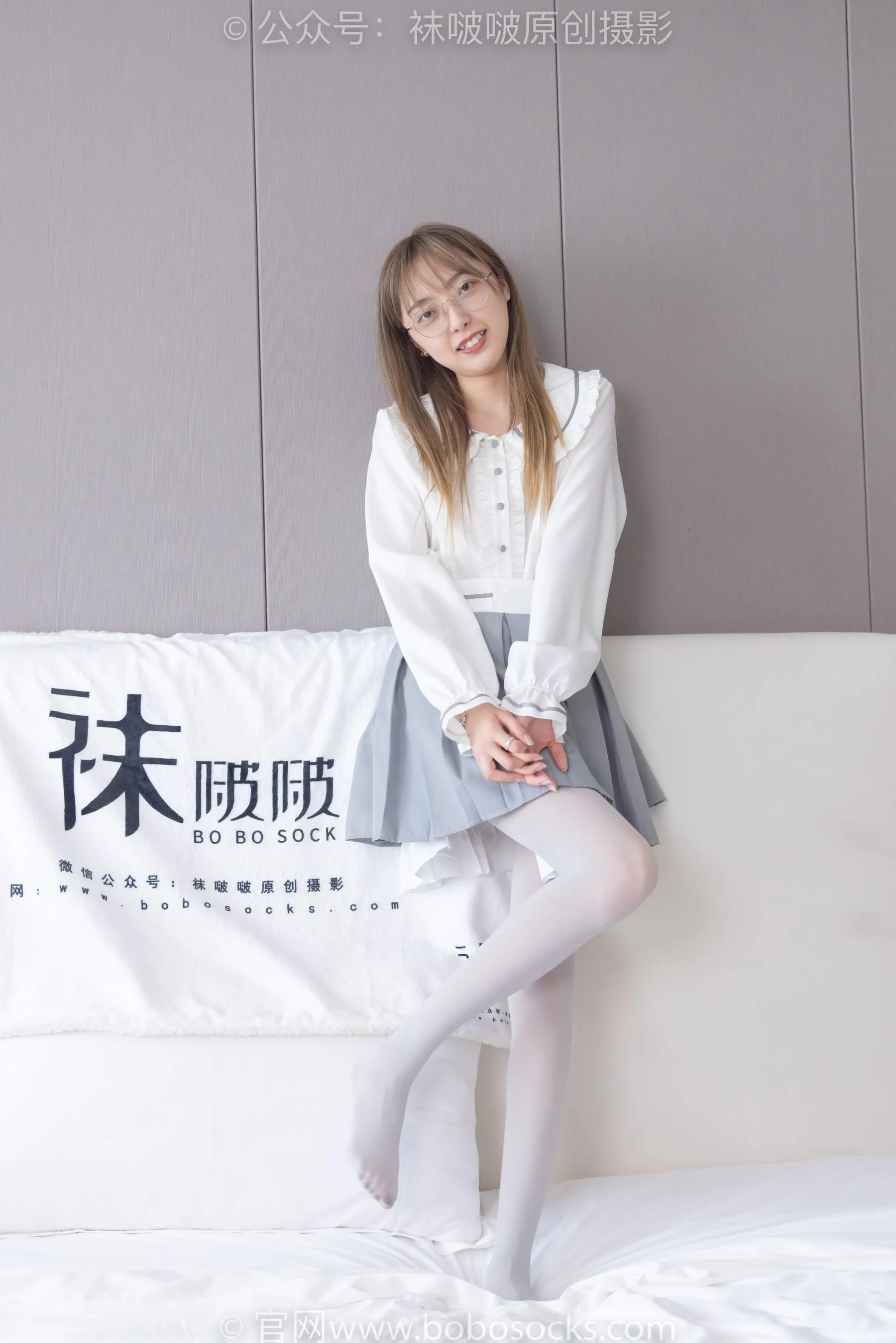 [BoBoSocks袜啵啵]NO.213 稚予-黑皮鞋、厚灰丝 [87P]插图4
